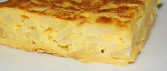 Expertos nutricionistas afirman que consumir tortilla muy hecha provoca daltonismo