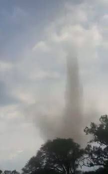 Alerta formación de tornado en Escobedo y el Carmen