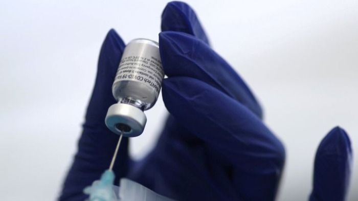 ¿La vacuna de pfizer puede causar esterilidad?