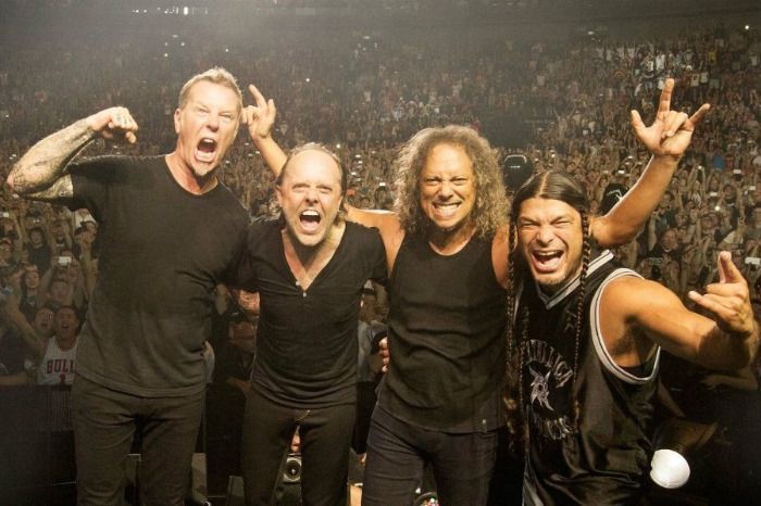 Suspenden Recital de Metallica