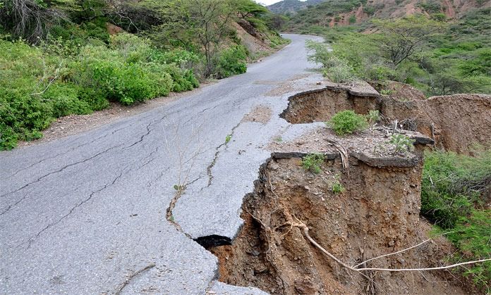 ULTIMA HORA: Se desbarrancaron los cerros del camino de San Pedro y Jabón en el Municipio Torres