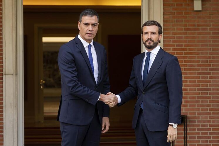 Noticia de última hora: Pablo Casado y Pedro Sanchez han llegado a un acuerdo.