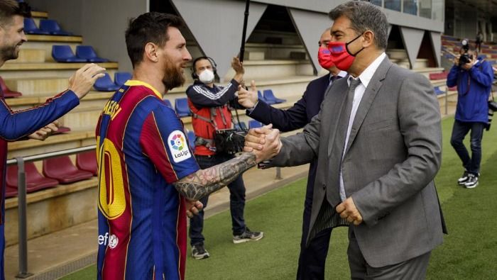 Oficial: Messi Renueva Con El F.C Barcelona