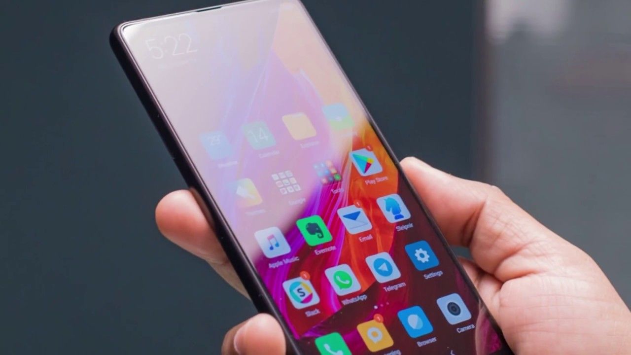 Samsung cambia la O por el 9 en sus celulares