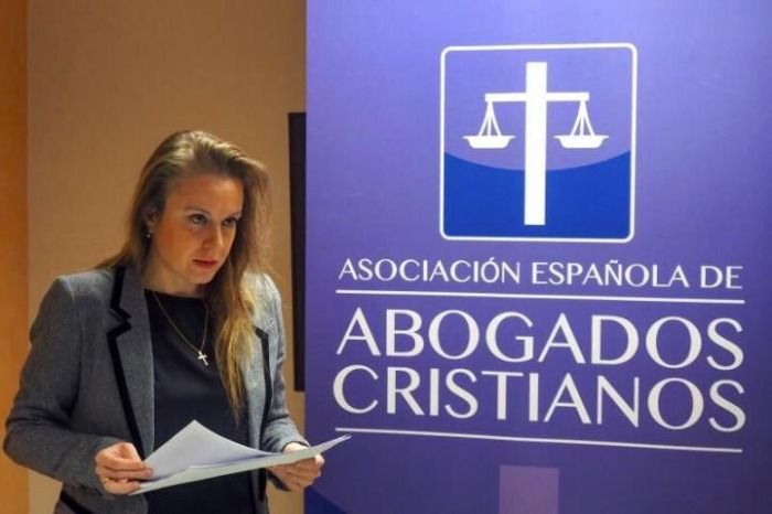 La asociacion de abogados cristianos denuncia al Mallorca ante la fiscalía por satanismo