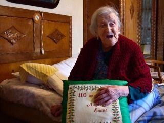 Desapareció una viejita  de 99 años creen que la vendieron en la India para estar  en un altar