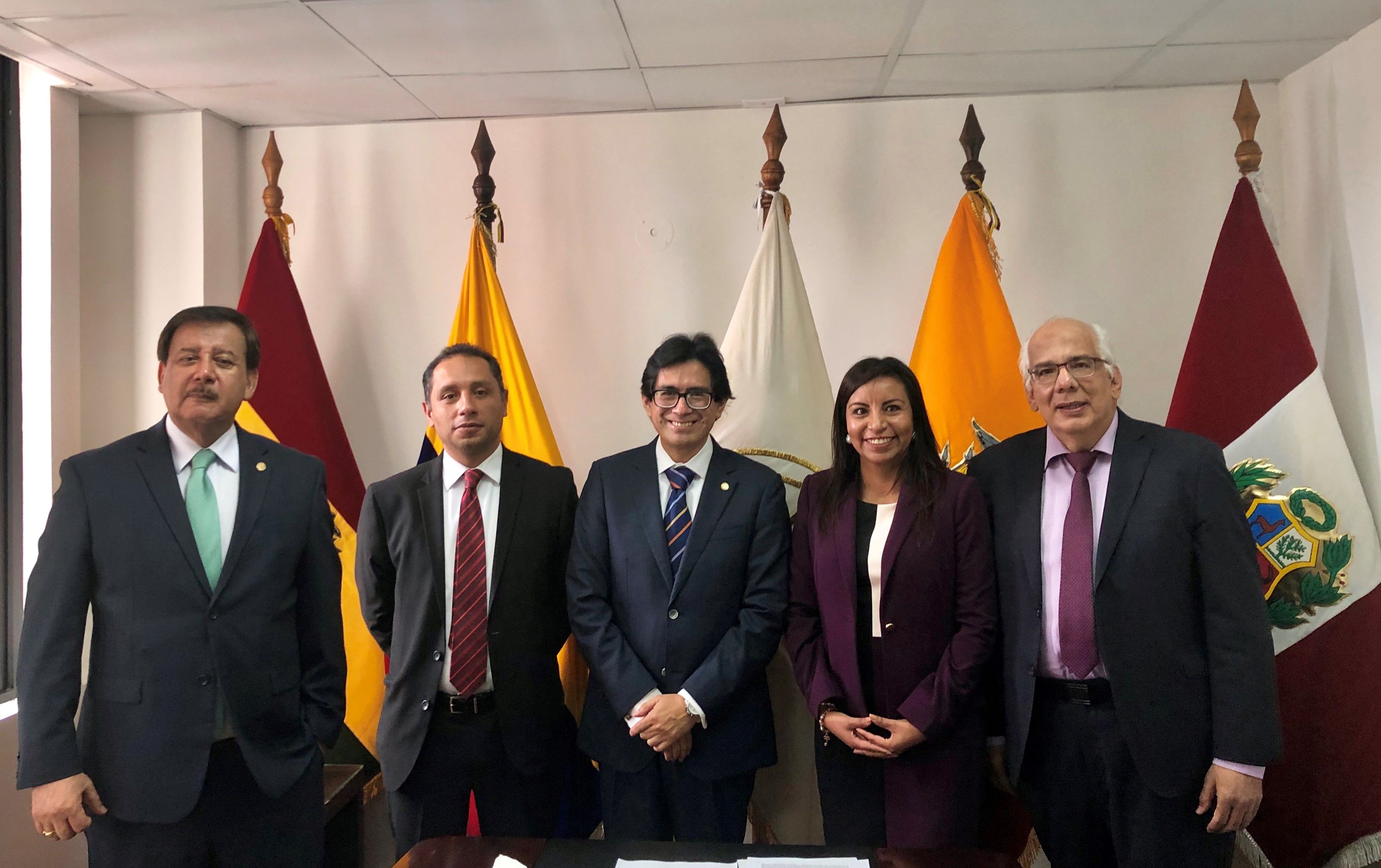Colombia y Bolivia proponen separación de Perú de la CAN y suspensión de sus representantes ante el Parlamento y el Tribunal de Jusiticka