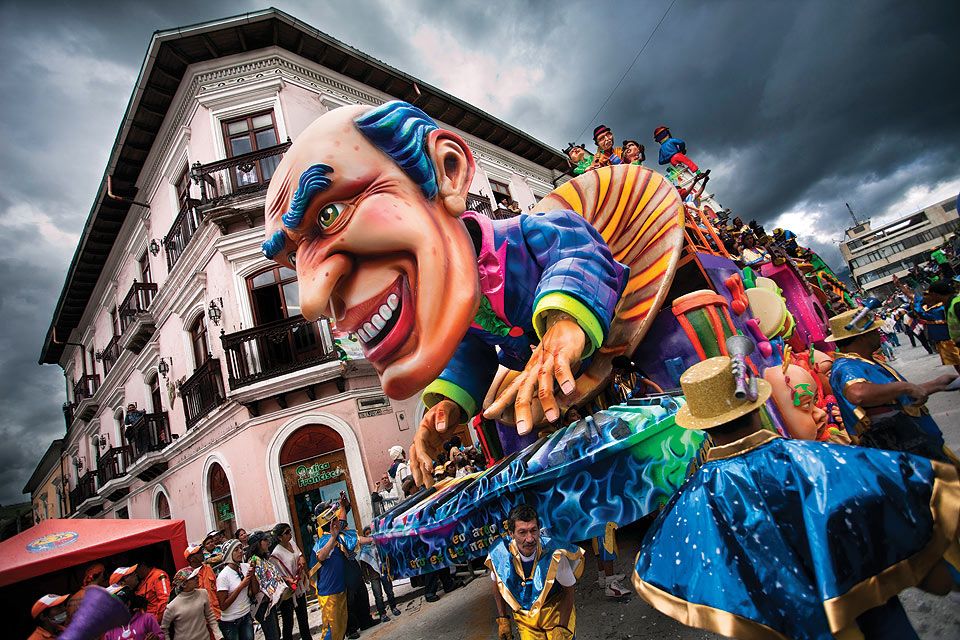 Cancelan desfiles de Negros y Blancos en carnaval 2021