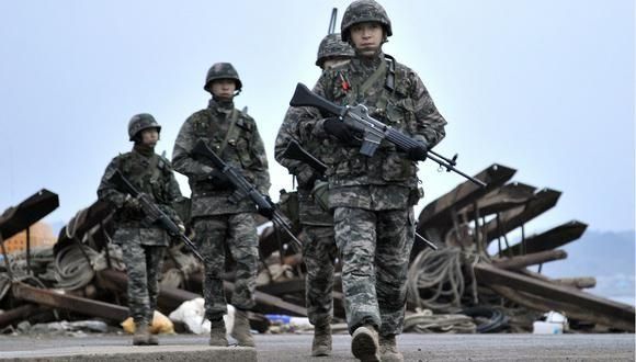 Korea del sur llama a las armas a todos sus ciudadanos