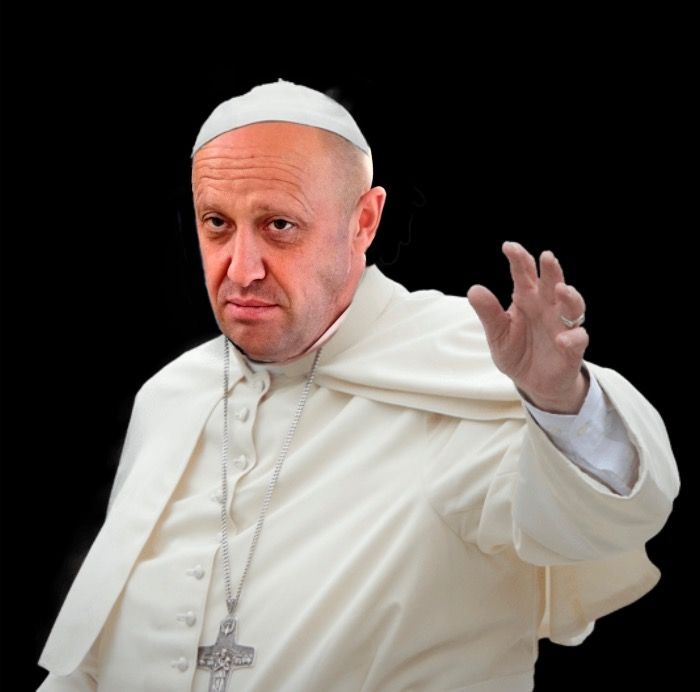 Nueva imagen del Papa Francisco pone en duda a clero