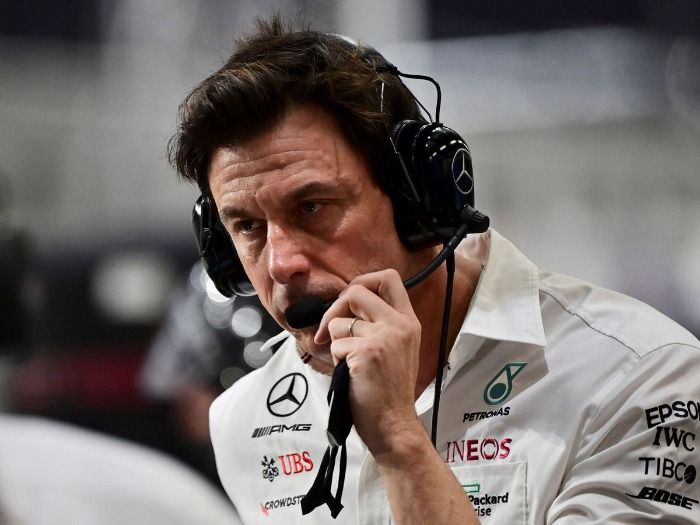 Totto Wolf es reemplazado como director ejecutivo en Mercedes-Benz F1