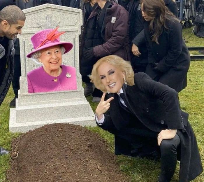 La reina isabel volvio entre los muertos