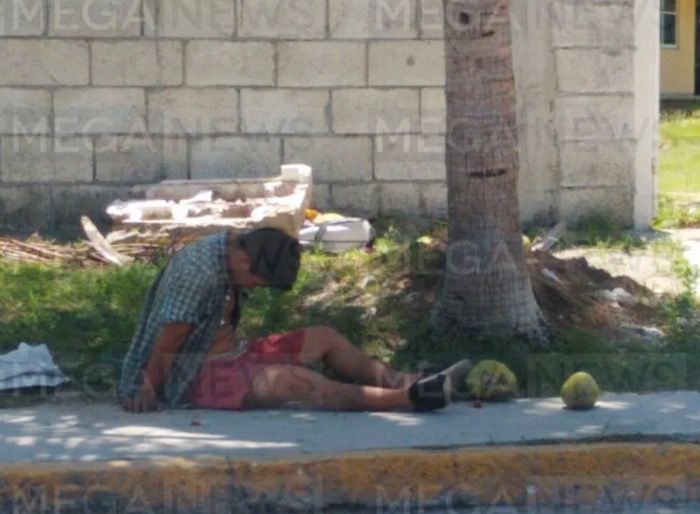 Joven de Chihuahua noquea dos ladrones en malecón de Mazatlán uno armado con un coco
